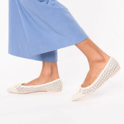 Pretty Ballerinas Coton Klassische Ballerinas - Weiß -Schuhgeschäft 23121851 02